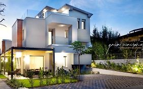 Gaia Maisonettes